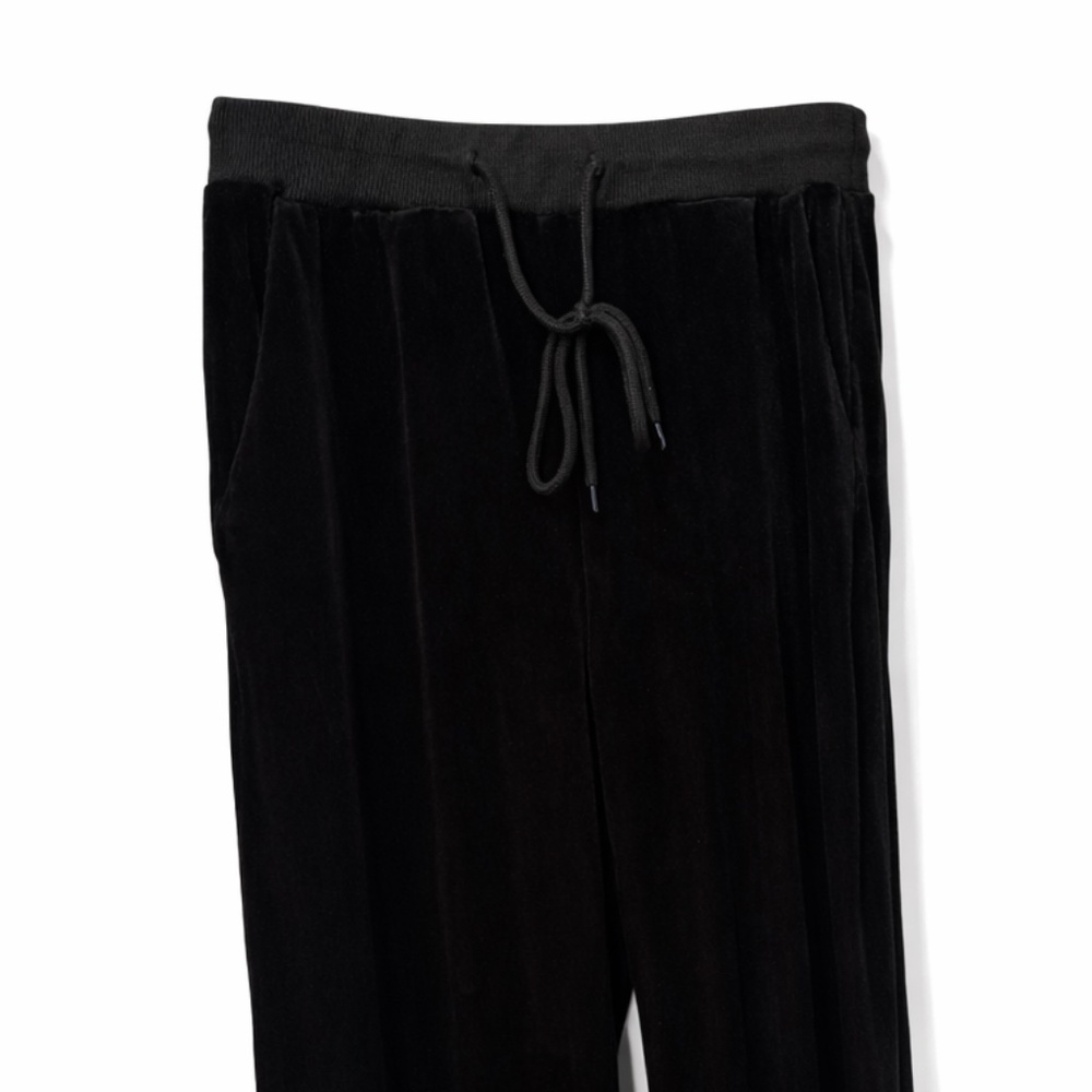 black velvet wide leg pants 🖤